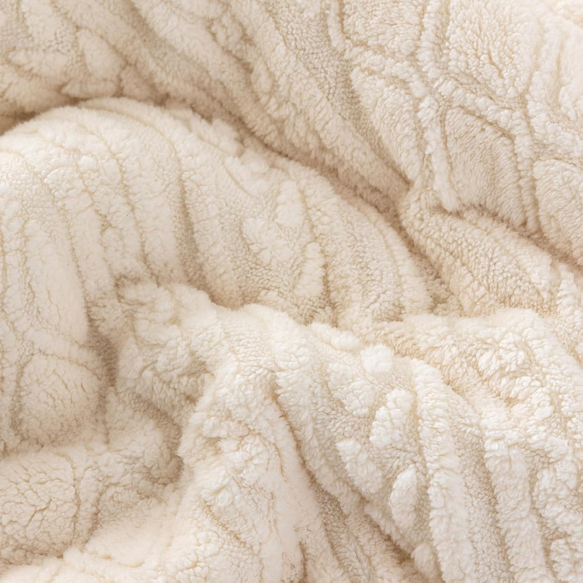 White King Size Sherpa Fleece Down Alternative Comforter Set M1909