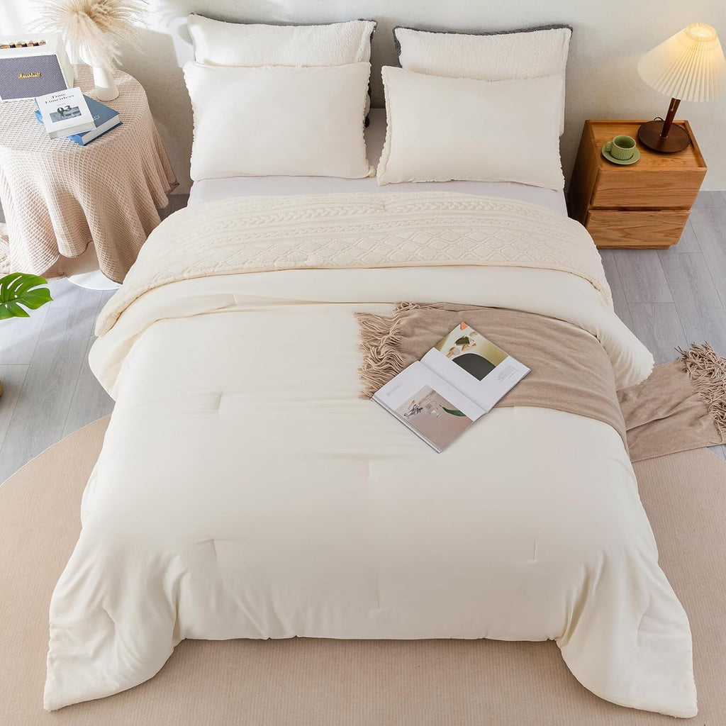 White King Size Sherpa Fleece Down Alternative Comforter Set M1909