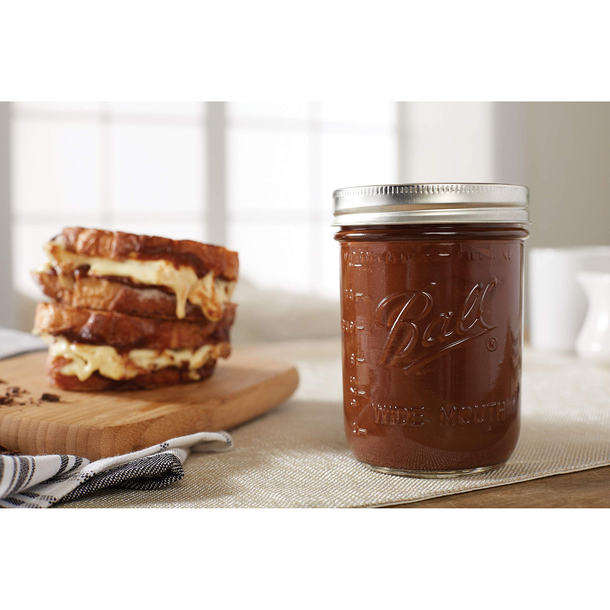 16-Ounce Glass Mason Jar with Lids and Bands, 12-Count T372666