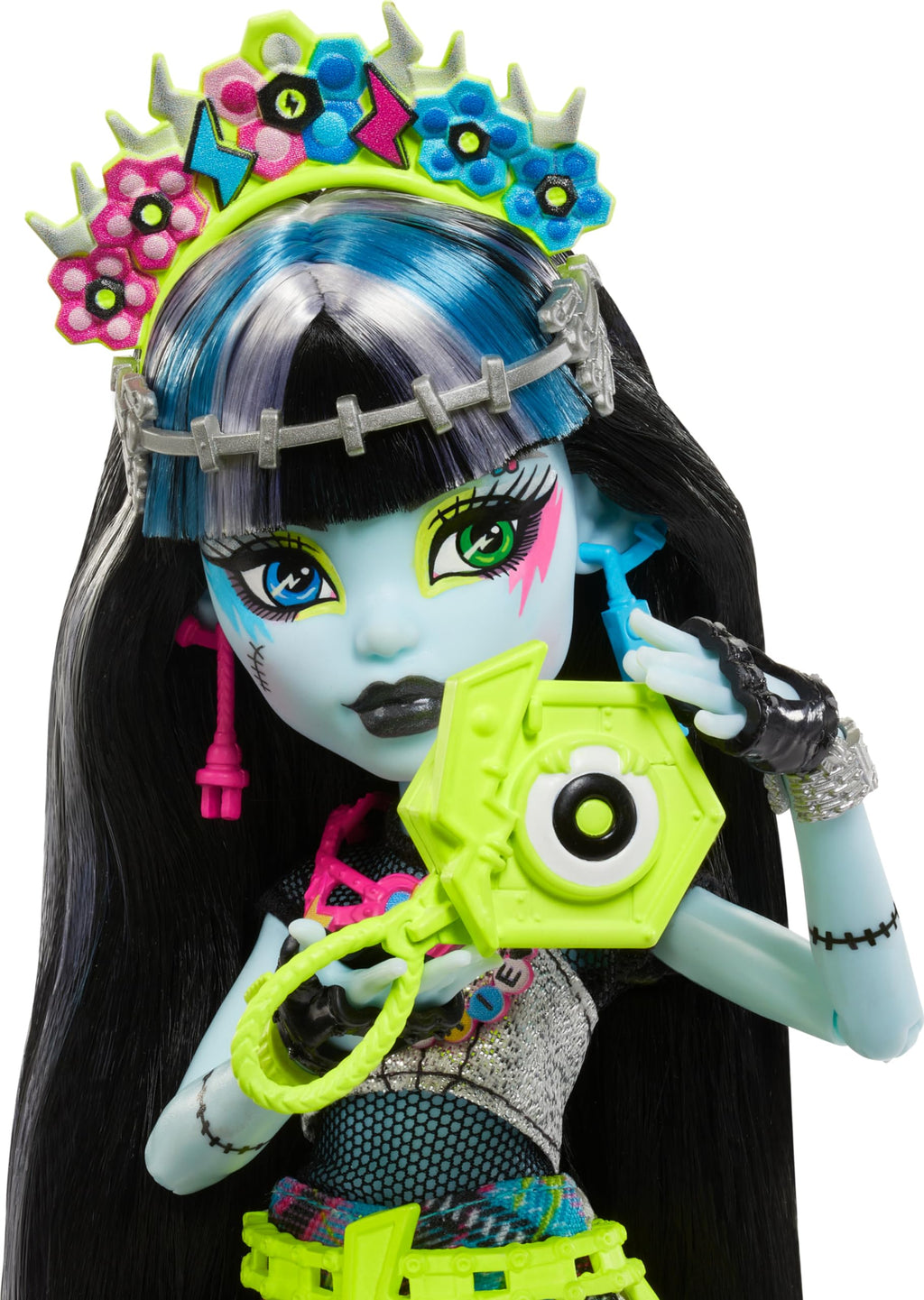 Monster High Doll with Glam Outfit & Festival Themed Accessories A272604